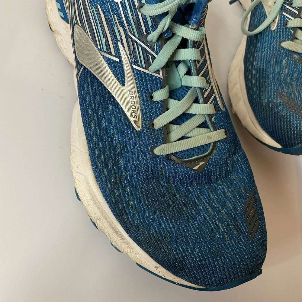 Brooks Women’s Adrenaline GTS 19 Blue Running Shoes Size 10
